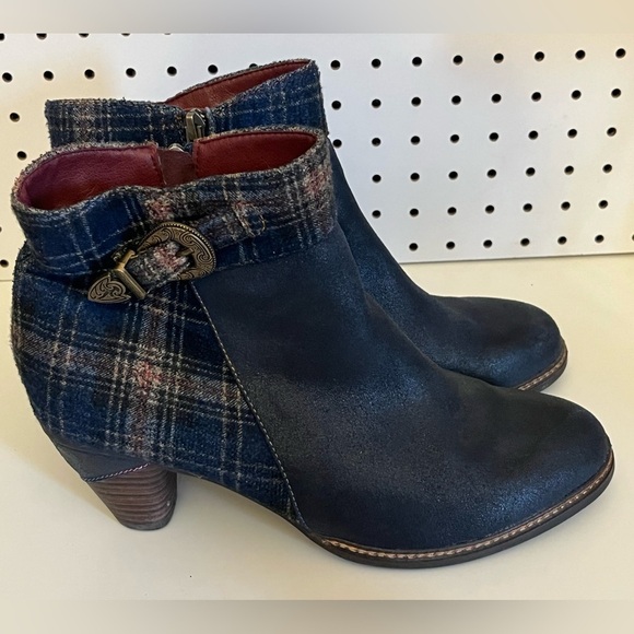 L'artiste Spring Step Scottala Navy Leather Zip Plaid Ankle Boots 42 - Picture 10 of 17